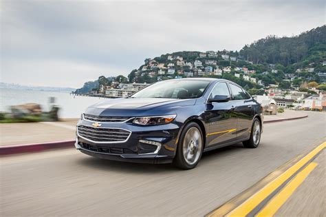 2018 Chevrolet Malibu Chevy Review Ratings Specs Prices And