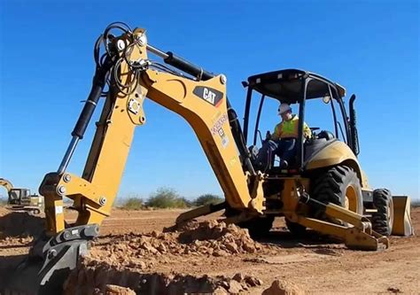 Renting the Big Stuff: 5 Pro Tips for Heavy Equipment Rental | Handyman ...