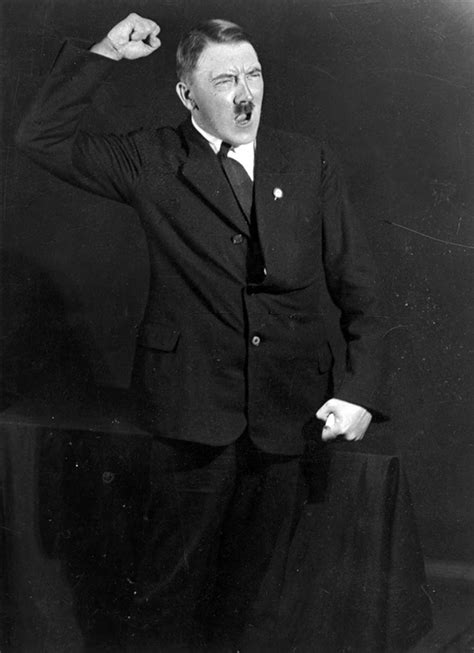 Hitler Rehearsing His Speech In Front Of The Mirror 1925 Rare