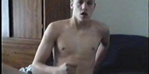 Amateur Lance Jerks Off Tnaflix