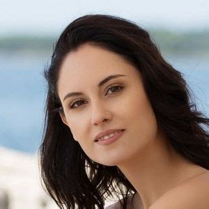 Heather Alyse Becker Nude Photo 0084