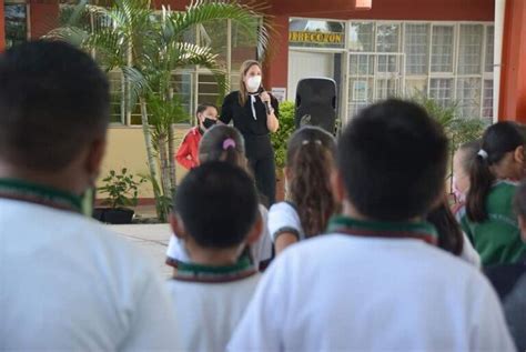 Llama Ale Cárdenas a reforzar seguridad en escuelas elReporteroMx