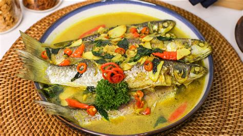 Ikan Belanak Kuah Kuning Simple Ikan Laut Segar And Enak Youtube