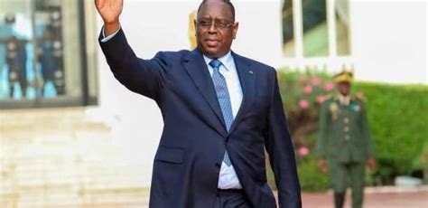 Gouvernement dissout Macky Sall fait ses adieux à sa garde rapprochée