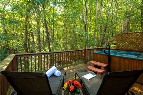 16 Best Cabin Rentals in the Virginia Mountains - Virginia Vacation Guide