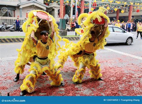 Chinese Temple Fair Parade in Taiwan Editorial Stock Photo - Image of ...