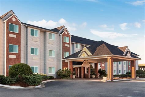 Microtel Inn & Suites by Wyndham Tifton, GA - See Discounts