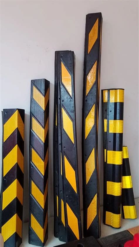 Black And Yellow Rubber Corner Guard At Rs Piece In Bengaluru Id