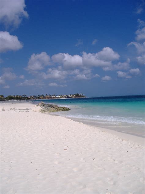 Mosaic Art, Fun & Relaxation | Malmok Art & Leisure Retreat Aruba Weblog