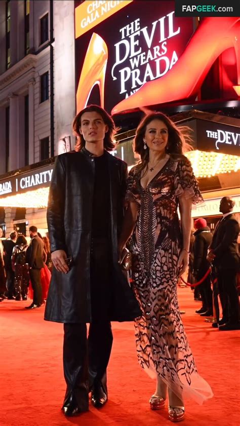 Elizabeth Hurley Elizabethhurley Elizabethhurley1 Nude Leaked Onlyfans Photo 1285 FapGeek