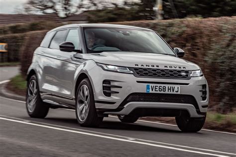 Range Rover Evoque D180 SE R Dynamic 2019 UK First Drive Autocar