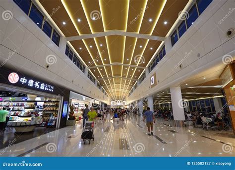 Hainan Haikou Airport, Shopping Area Editorial Photography - Image of ...