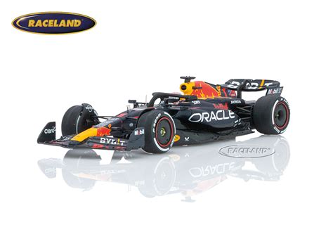 Red Bull RB19 Honda RBPT Oracle F1 Sieger GP Bahrain 2023 Maßstab 1