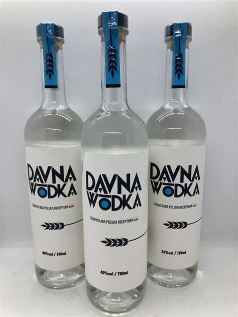 Davna Polish Vodka 40 Vol 70cl Carringtons Fine Wines