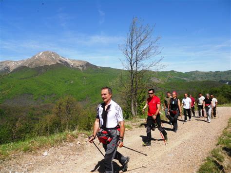 Corso Per Istruttori Di Nordic Walking Maggio A Cerreto Alpi