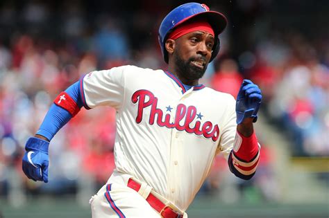 Philadelphia Phillies: A healthy Andrew McCutchen will be huge