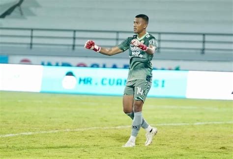 Kiper Terbaik Indonesia Di Liga Nomor Idola Bobotoh