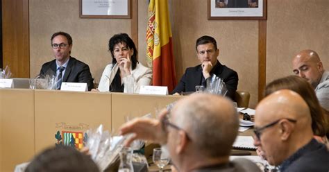 Consens entre els comuns per a lAgència Tributària única