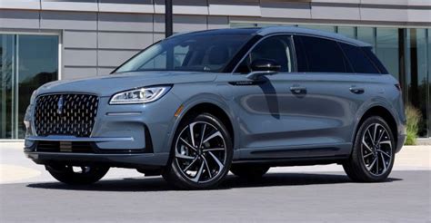 Lincoln Adds High Tech Enhancements To 23 Corsair Cuv Wardsauto