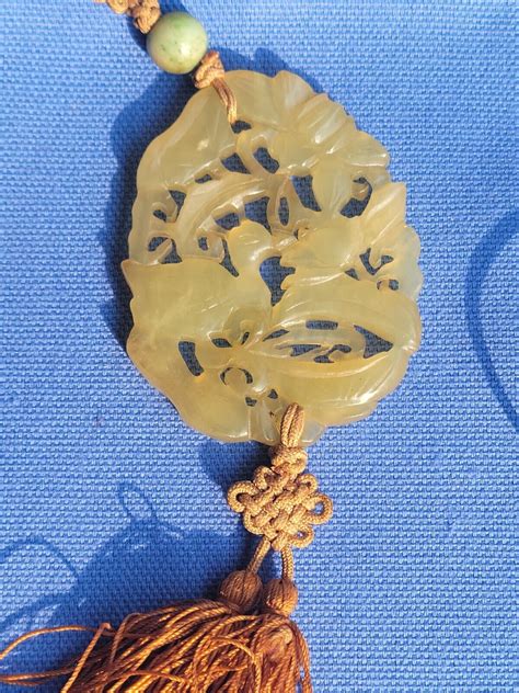 Vintage Chinese Carved Jade Jadite Pendant With Bird Gem