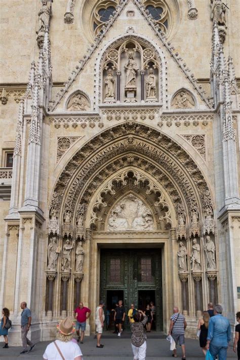 Interior Of Zagreb Cathedral, Croatia Editorial Stock Image - Image of ...