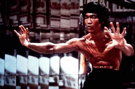 Bruce Lee: See the Impressive Life of a Karate Fighter in the Cinema ...