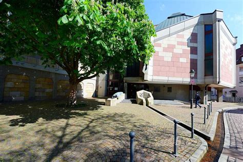 Entscheidung Zum Platz Bei Der Synagoge Stellt Freiburger Gemeinderat