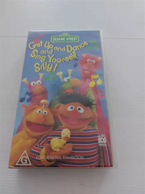 Sesame Street Get Up And Dance And Sing Yourself Silly Vhs In Aust Now 26 38 Picclick Ca