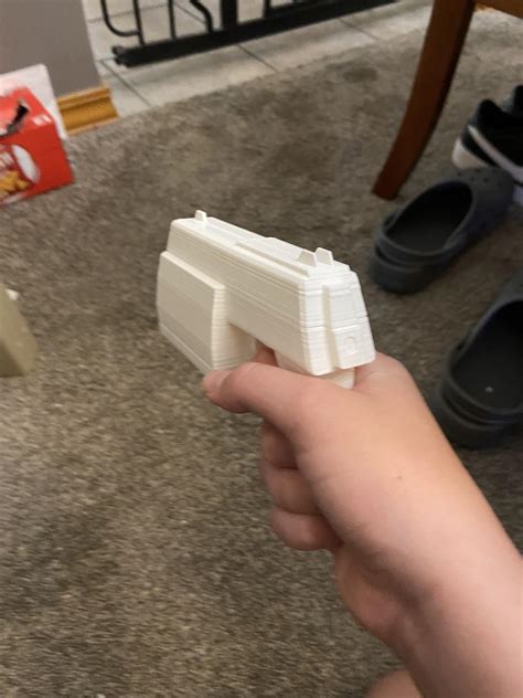 3d printed the rec room paintball gun : r/RecRoom