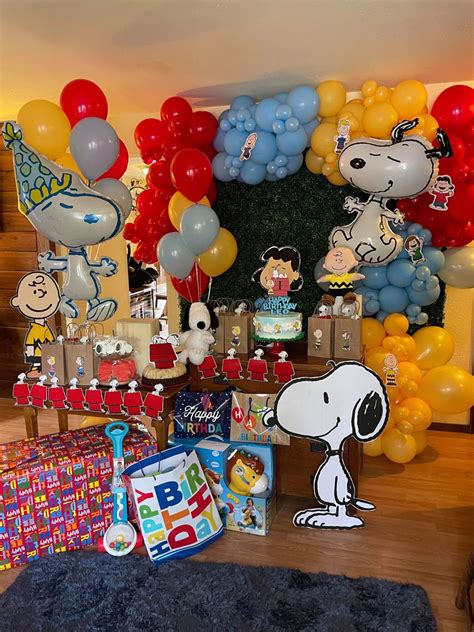 Peanuts Gang Birthday Party Snoopy Birthday Cake Charlie Brown