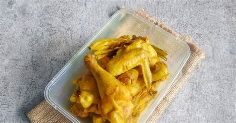 Resep Ayam Ungkep Bumbu Kuning Oleh Lilissyam 🎀 Cookpad