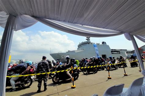 Mudik Naik Kapal Perang Rmol Jateng