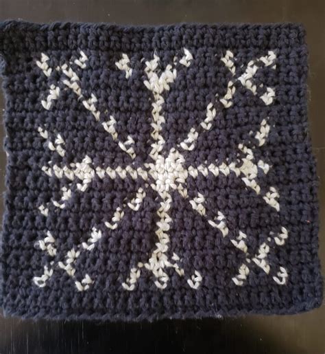 Snowflake Hot Pad Or Pillow Crochet Pattern