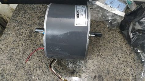 motor de induçao monofasico voges ac004675 4 polos 380 vac Coletor