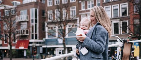 Baby Maanden Oud Ontwikkeling Slaap Voeding Numsy