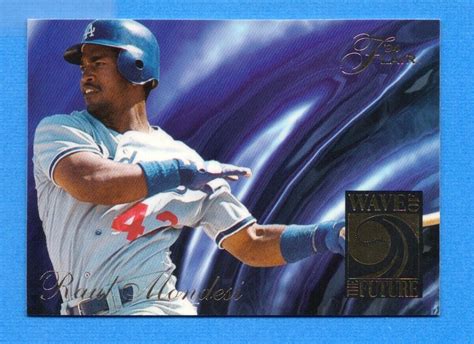 Flair Wave Of The Future A Raul Mondesi Dodgers Ebay