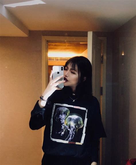 Hàng loạt phốt hot girl mạng bị sống ảo quá đà bị bóc mẽ nhan sắc thật Thời đại này chưa gặp