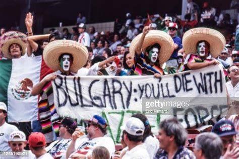 Mexico 1994 Fans Photos And Premium High Res Pictures Getty Images