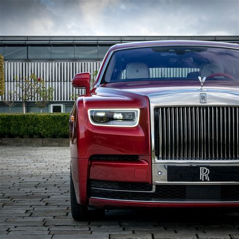 One Off Red Rolls Royce Phantom Has Crystal Particles Fused In Its