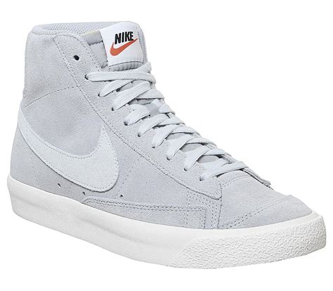 Nike Blazer Mid 77 Trainers Wolf Grey Pure Platinum Sail Unisex