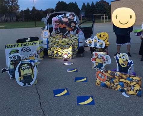 Minion Trunk Or Treat Despicable Me Halloween Costume Trunk Or Treat