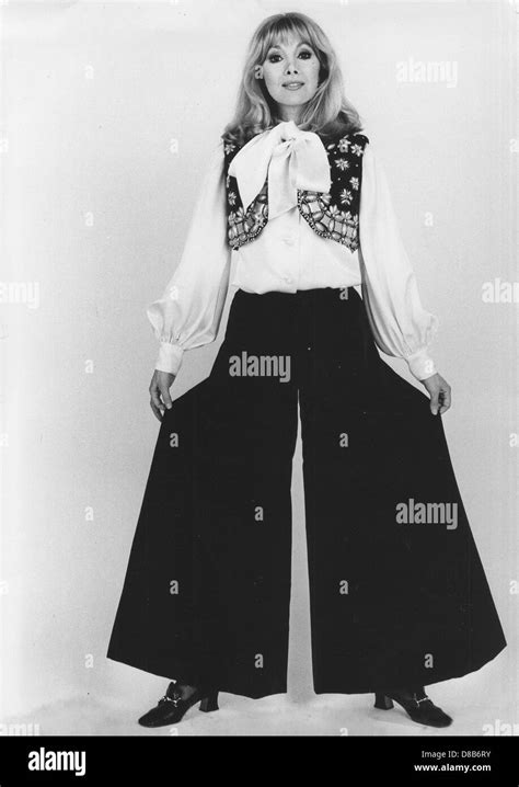 Susan Hampshire Hi Res Stock Photography And Images Alamy