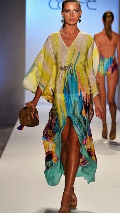 Pin By Daxa Hurbada On Kaftan Fiesta Outfit Kaftan Designs Maxi