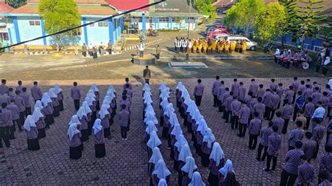 SEKOLAH - SMK Negeri 2 Padang Panjang