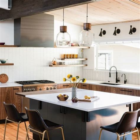 Черная сантехника на кухне: 20+ примеров | myDecor