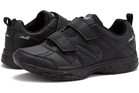 11 Best Walking Shoes For Seniors Of 2023 Per Experts