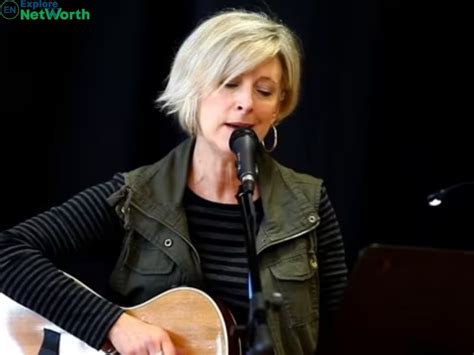 Laura Lynch Net Worth: Unveiling The Financial Success Of The Musician