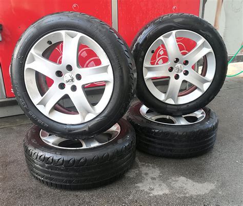 Letnie Koła 5x108 Peugeot Ford Renault Volvo 215 55R17 Opony 2022 Rok