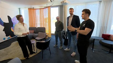 Miss Universe in der Bikini Klasse 26 jährige Kölnerin gewinnt Titel in Las Vegas