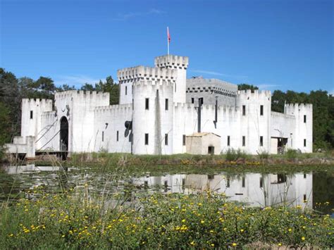 Newman’s Castle In Bellville, Texas (Guide)